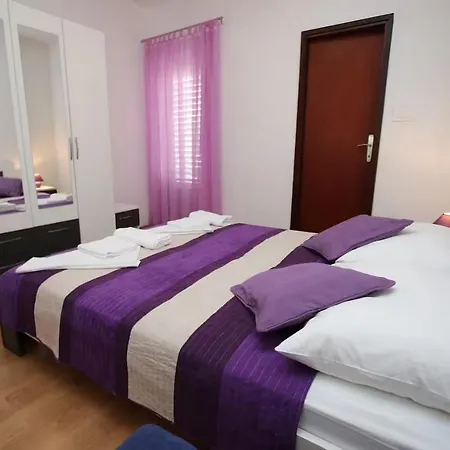 With Parking Space - 24071 Apartment *